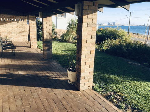 Geraldton Holliday Villas - Hervey Bay Accommodation 26