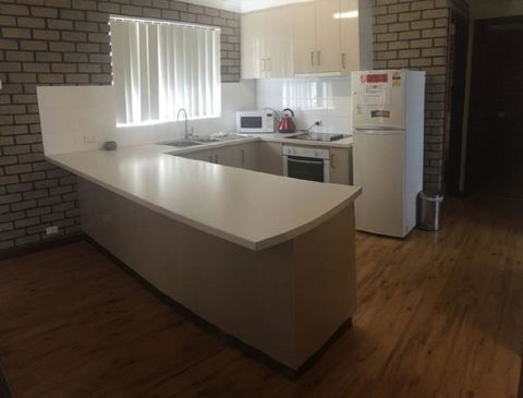 Geraldton Holliday Villas - Hervey Bay Accommodation 21