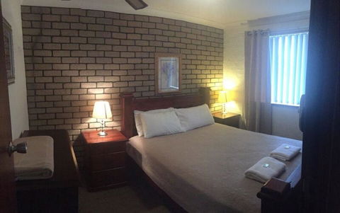 Geraldton Holliday Villas - Hervey Bay Accommodation 19