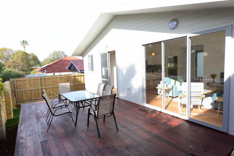 Sunny Blinco Street House - Hervey Bay Accommodation 11