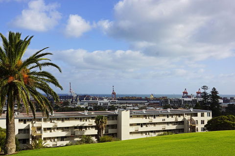 Studio 208 With Ocean Views - Hervey Bay Accommodation 23