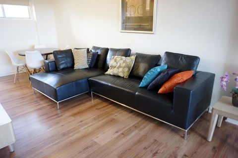 Studio 208 With Ocean Views - Hervey Bay Accommodation 1