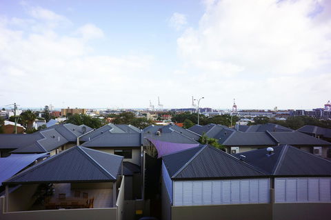 Studio 208 With Ocean Views - Hervey Bay Accommodation 18
