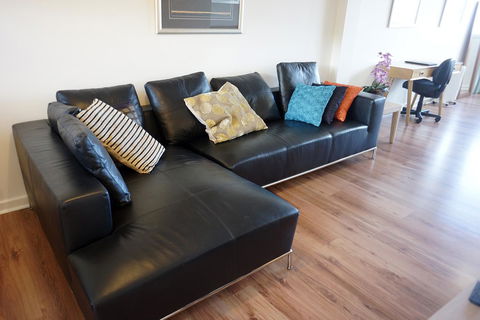 Studio 208 With Ocean Views - Hervey Bay Accommodation 10