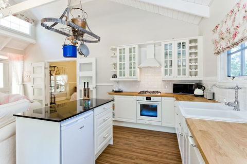 Quiet Escapes Cottages - Hervey Bay Accommodation 21