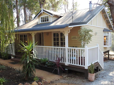 Quiet Escapes Cottages - Hervey Bay Accommodation 3