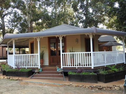 Quiet Escapes Cottages - Hervey Bay Accommodation 11