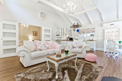 Quiet Escapes Cottages - Hervey Bay Accommodation 20