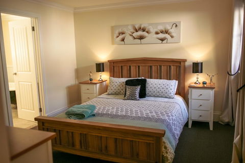 Quiet Escapes Cottages - Hervey Bay Accommodation 24
