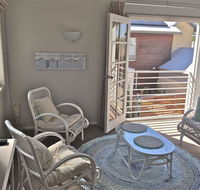 Fremantle Local Beach Studio - Tourism Hervey Bay