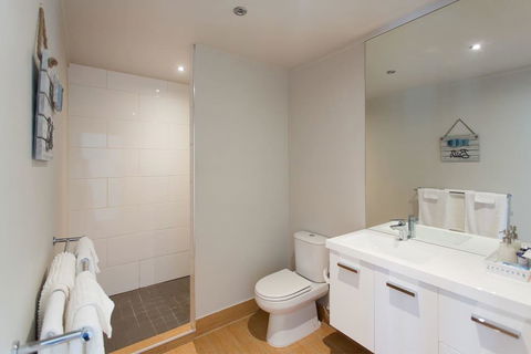 Fremantle Local Beach Studio - Tourism Hervey Bay 19