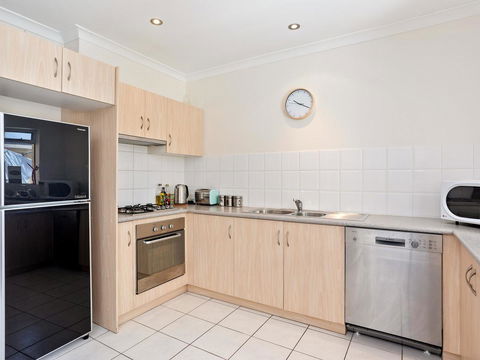 Cooper Street - Tourism Hervey Bay 25