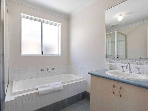 Cooper Street - Tourism Hervey Bay 20