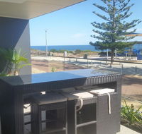 Mandurah beach front apartment - Tourism Hervey Bay