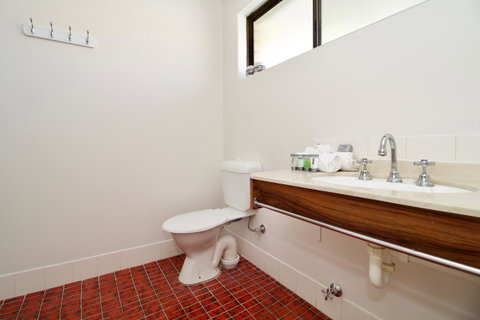 Hotel Clipper - Tourism Hervey Bay 13