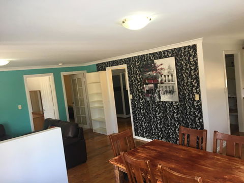 Esperance Central Accommodation - Hervey Bay Accommodation 31