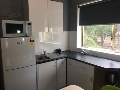 Esperance Central Accommodation - Hervey Bay Accommodation 11