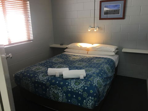 Esperance Central Accommodation - Hervey Bay Accommodation 22