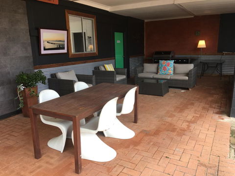 Esperance Central Accommodation - Hervey Bay Accommodation 20