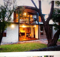 Dunsborough Luxury Villa - Hervey Bay Accommodation