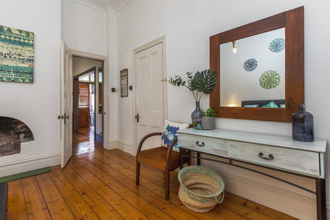 The Hub Fremantle - Hervey Bay Accommodation 5