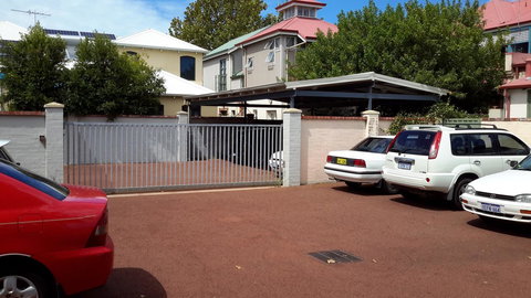 The Hub Fremantle - Hervey Bay Accommodation 17