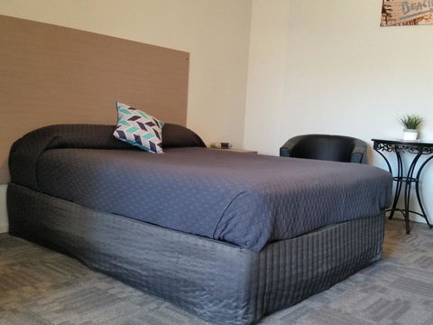 Mandurah Foreshore Motel - Hervey Bay Accommodation 2