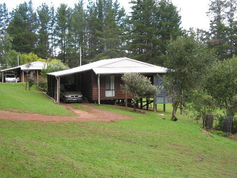 Hawke Brook Chalets - Hervey Bay Accommodation 6