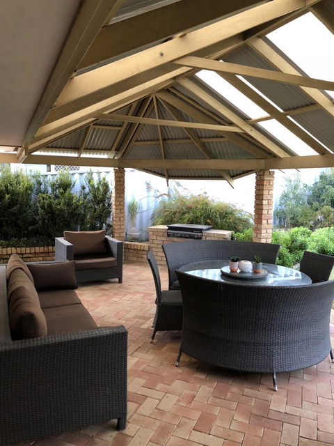Dampier House Mullaloo-Perth - Hervey Bay Accommodation 1