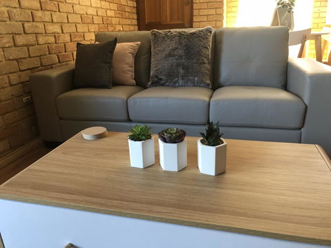 Dampier House Mullaloo-Perth - Hervey Bay Accommodation 9