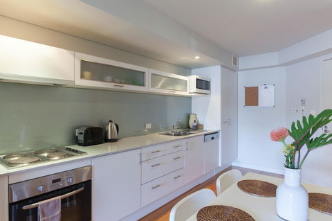 Cloisters - Hervey Bay Accommodation 3