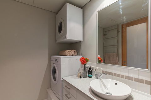 Cloisters - Hervey Bay Accommodation 17