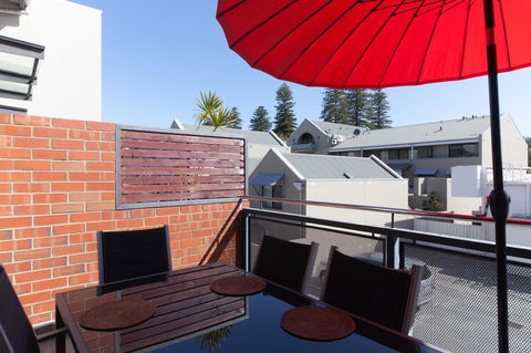 Cloisters - Hervey Bay Accommodation 6