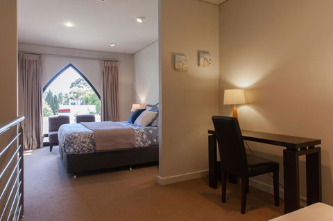 Cloisters - Hervey Bay Accommodation 12