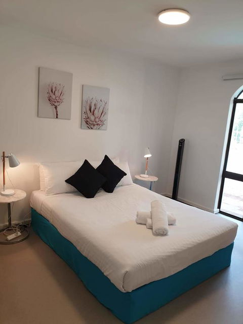 West Beach Lagoon 206 - Sleeps Three! Value!!! - Hervey Bay Accommodation 4