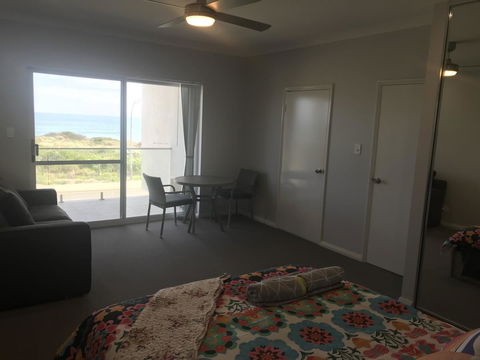 Beach House At SeaScapes.. - Hervey Bay Accommodation 12