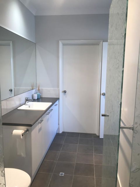 Beach House At SeaScapes.. - Hervey Bay Accommodation 22