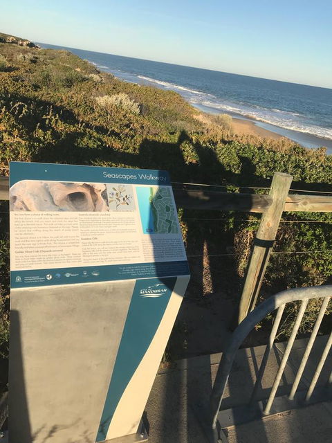 Beach House At SeaScapes.. - Hervey Bay Accommodation 31