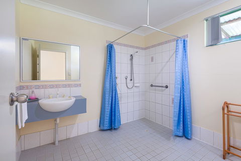 Surfside Ocean Beach Denmark Holiday Accommodation - Tourism Hervey Bay 38