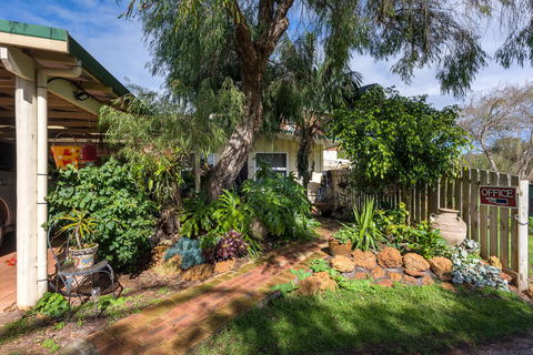 Surfside Ocean Beach Denmark Holiday Accommodation - Tourism Hervey Bay 5