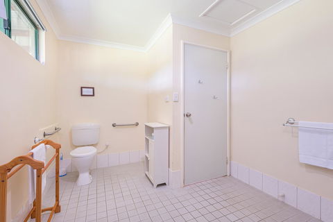 Surfside Ocean Beach Denmark Holiday Accommodation - Tourism Hervey Bay 39