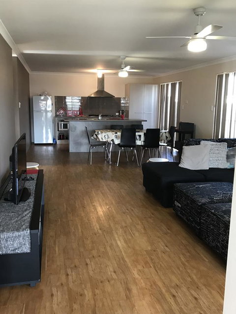 Portree On Sea - Kalbarri - Hervey Bay Accommodation 0