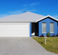 The beach house - Hervey Bay Accommodation