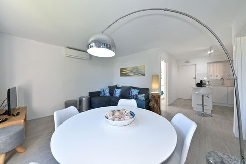 Cottesloe Apartment Close To Beach - Tourism Hervey Bay 4