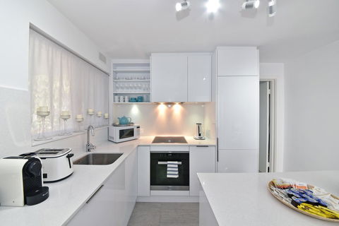 Cottesloe Apartment Close To Beach - Tourism Hervey Bay 13