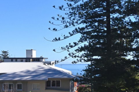 Cottesloe Apartment Close To Beach - Tourism Hervey Bay 21