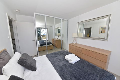 Cottesloe Apartment Close To Beach - Tourism Hervey Bay 5