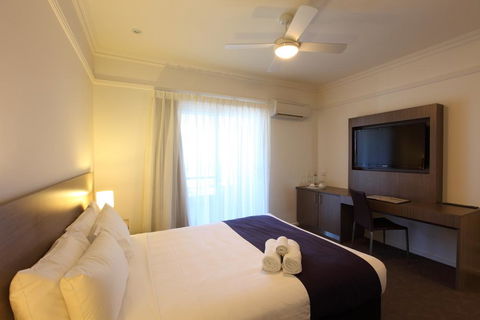 Cottesloe Beach Hotel - Tourism Hervey Bay 16