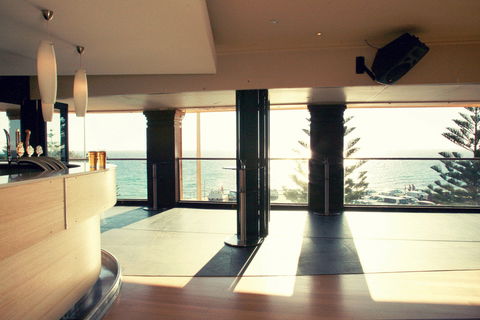 Cottesloe Beach Hotel - Tourism Hervey Bay 14