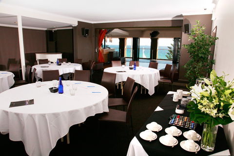 Cottesloe Beach Hotel - Tourism Hervey Bay 18